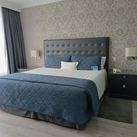 Aparta Hotel Torres De Suites Кито Экстерьер фото