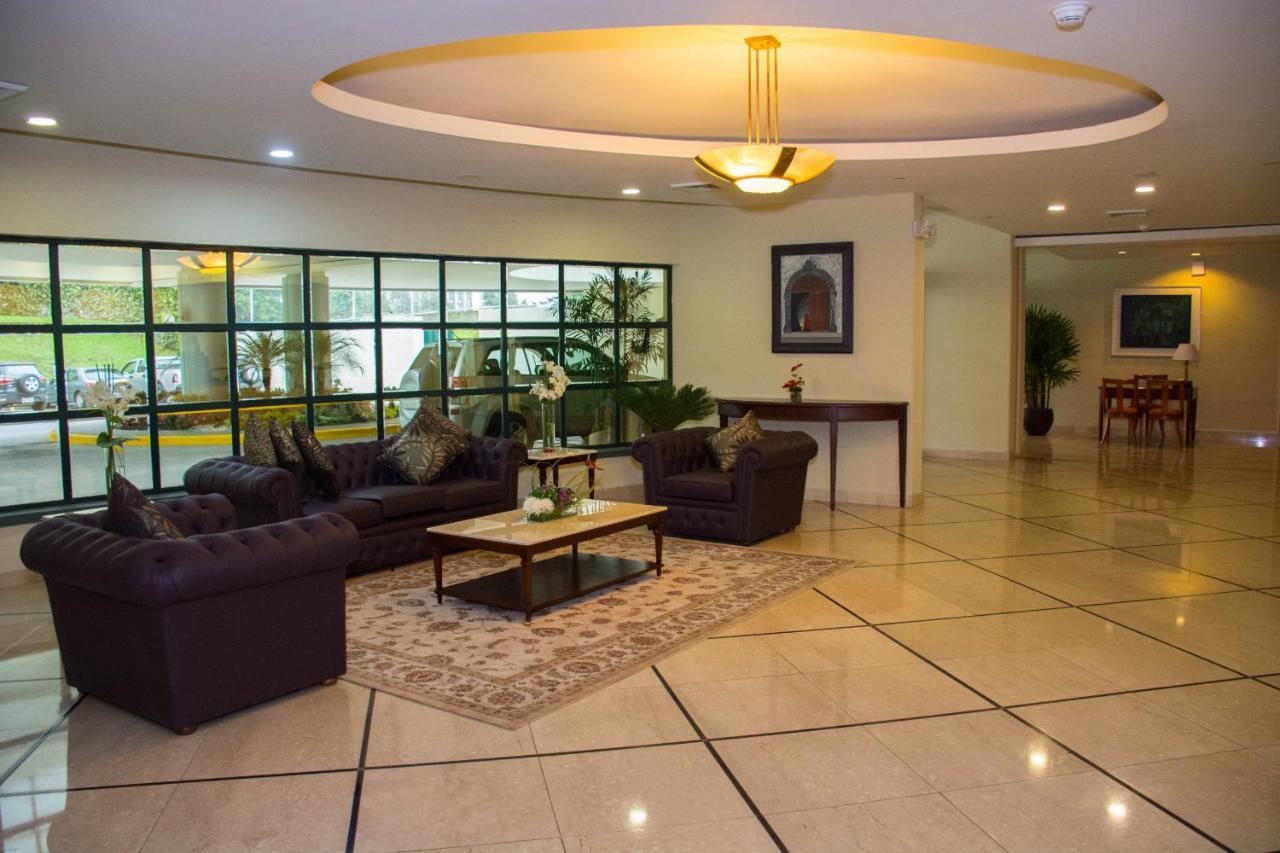 Aparta Hotel Torres De Suites Кито Экстерьер фото