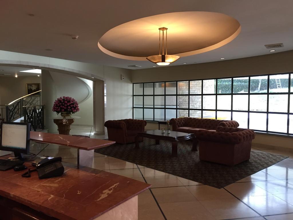 Aparta Hotel Torres De Suites Кито Номер фото